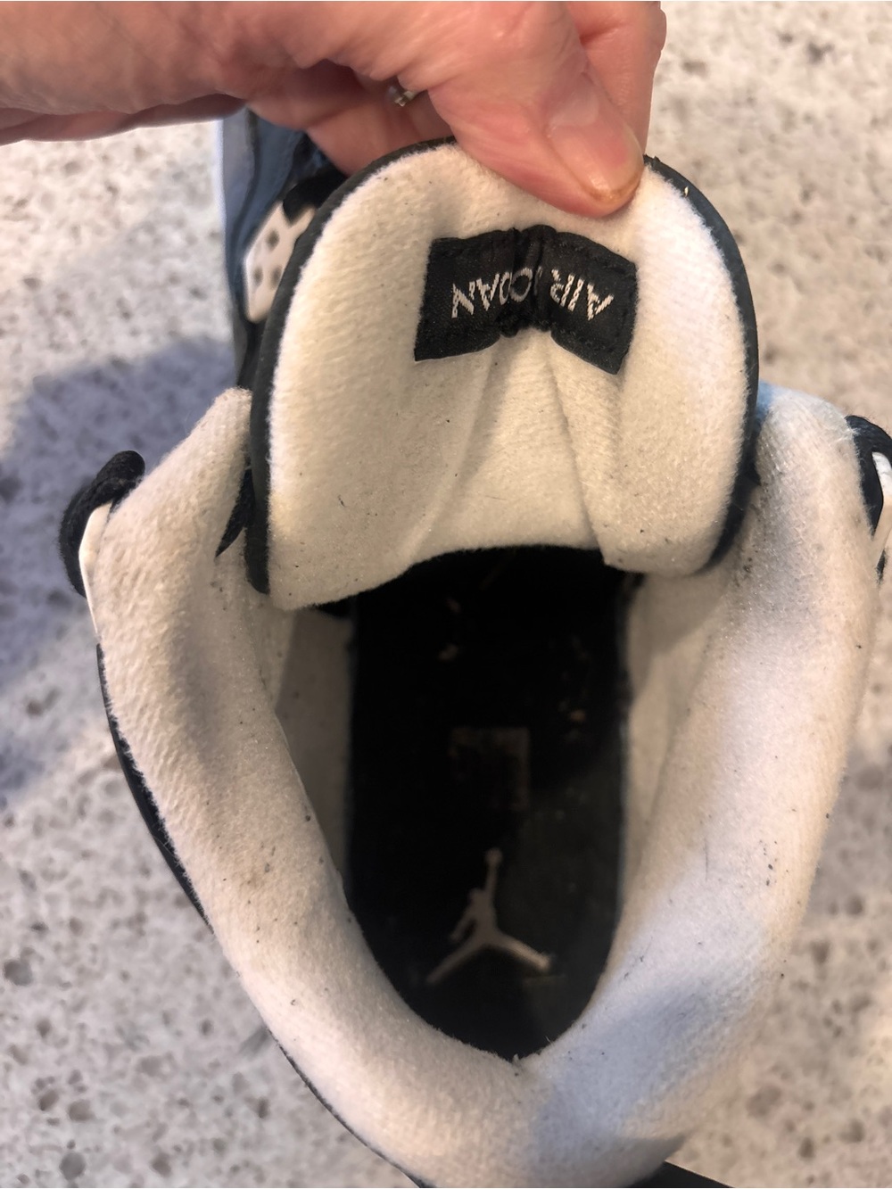 Nike Jordan’s 4 retro fear (2024) 6.5 men’s - Picture 12 of 16